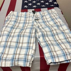 Mens plaid shorts  white & medium blue